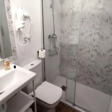 La De Lola - Adults Only Hostel